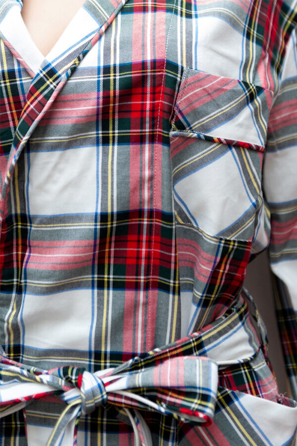 The Deborah Robe In White Stewart Tartan